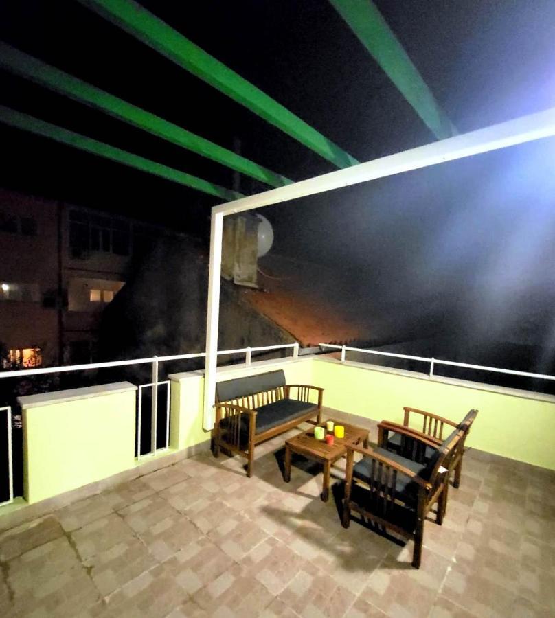 Zee Apartment Zadar Buitenkant foto